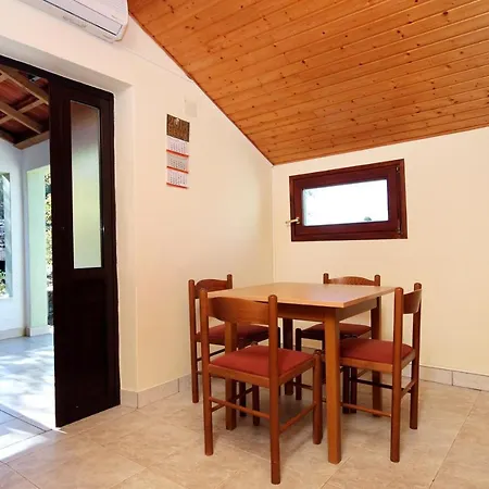 Seaside House Cove Gradina, Korcula - 4457 度假居 尼亚卢卡